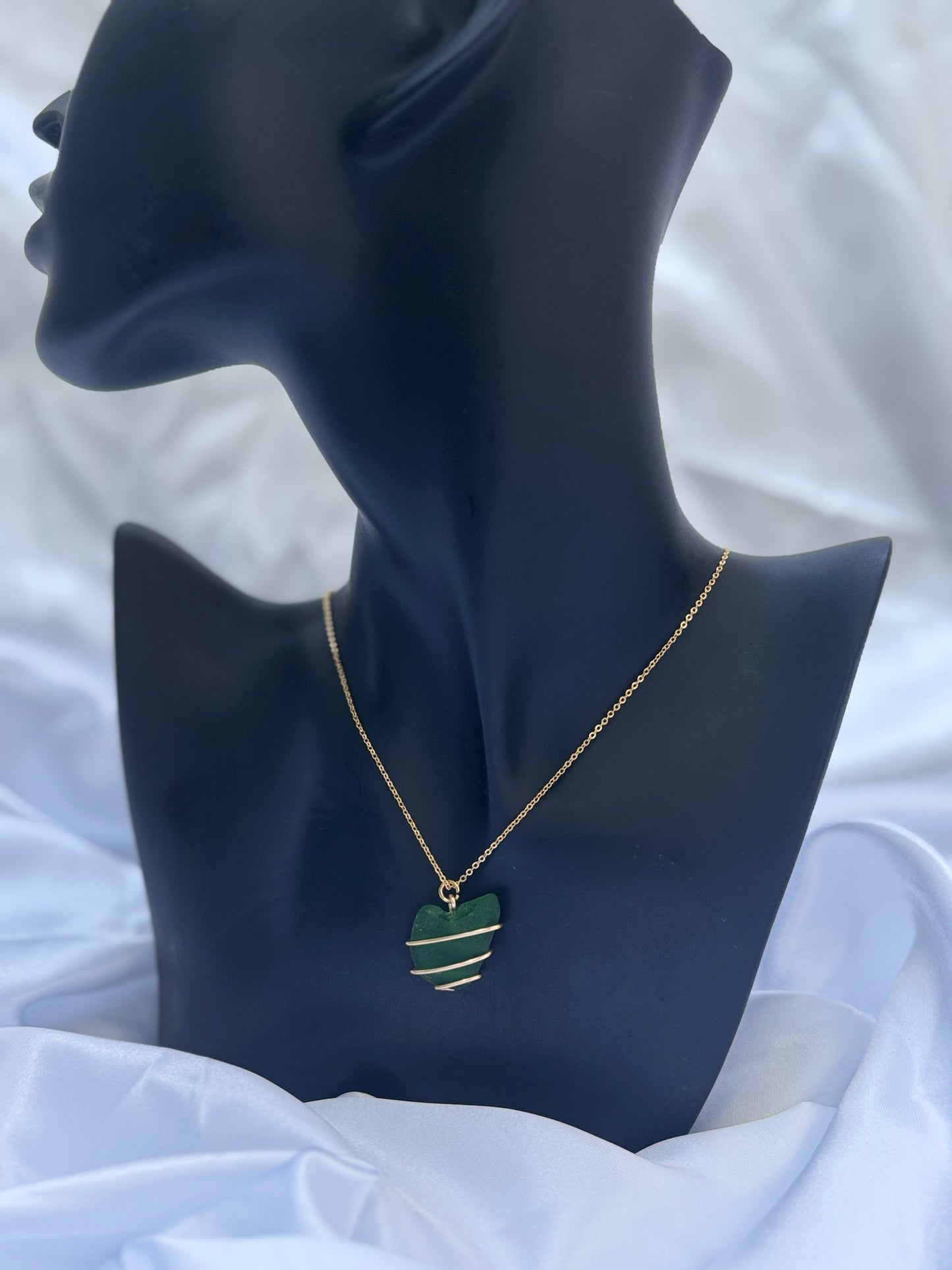 18k gold plated Green seaglass necklace (16)