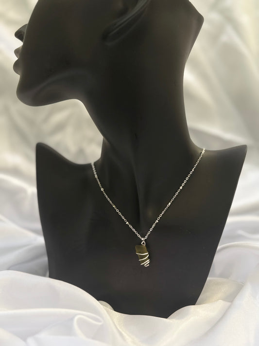 925 sterling silver dark green seaglass necklace (15)